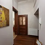 Klimatyczny W Centrum Starego Miasta アパート *
